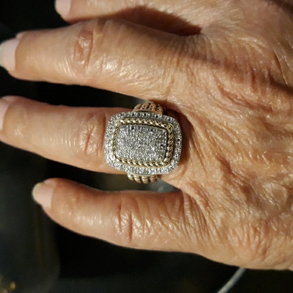 silver ring - Picture 1 of 5